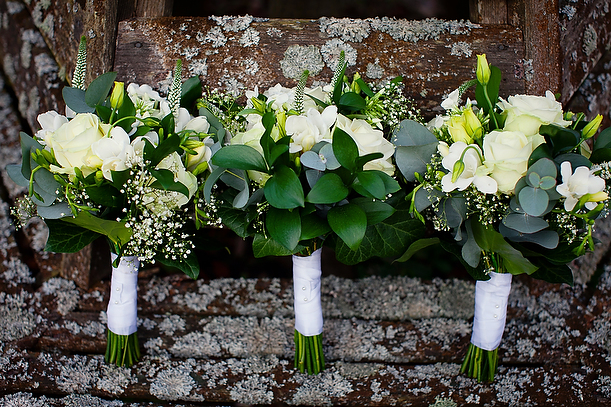 Surrey Wedding at Gatestreet Barn Surrey Wedding at Gatestreet Barn