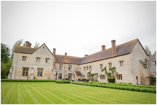 wedding at notley abbey  (1)