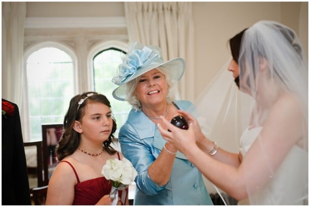 wedding at notley abbey  (13)