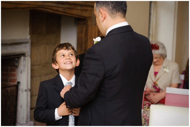 wedding at notley abbey  (19)