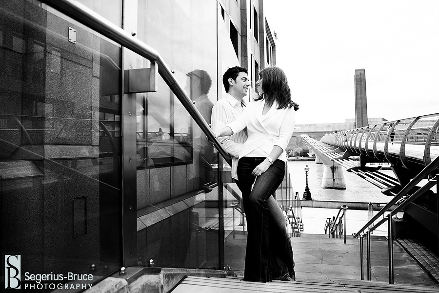 London Engagement Photographer