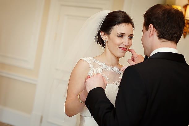 What is a First Look at a Wedding?