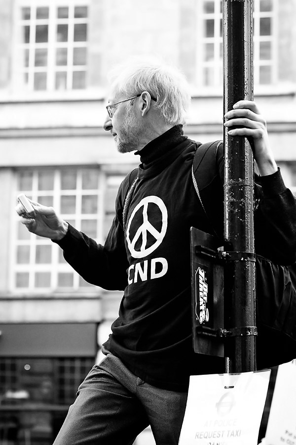 Peace sign at G20 protests G20 summit protest in London