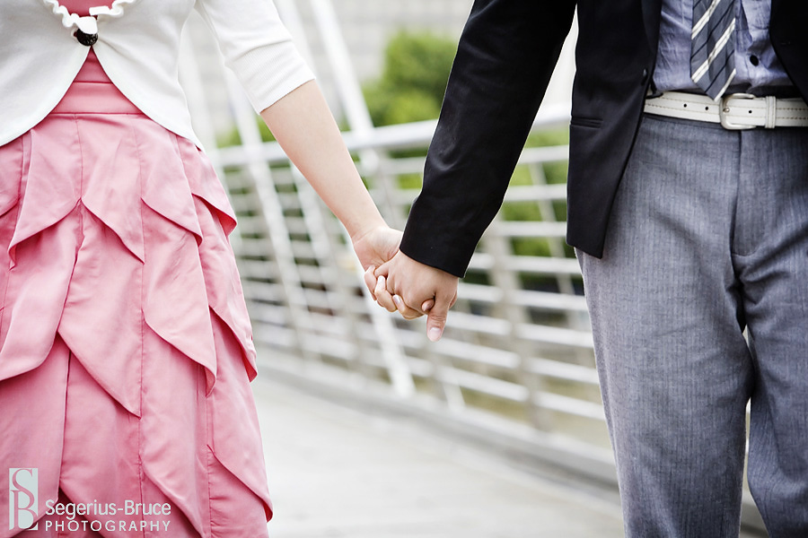 Quirky pre-wedding photo shoot around London